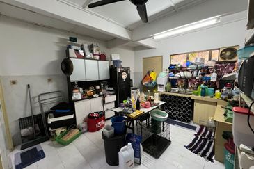 Taman Industri Bolton Batu Caves Sri Gombak