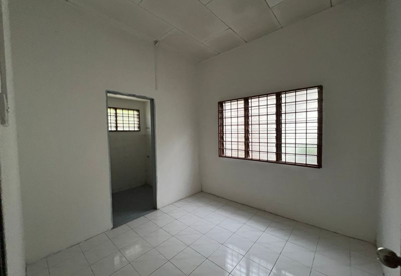 Bandar Pinggiran Subang