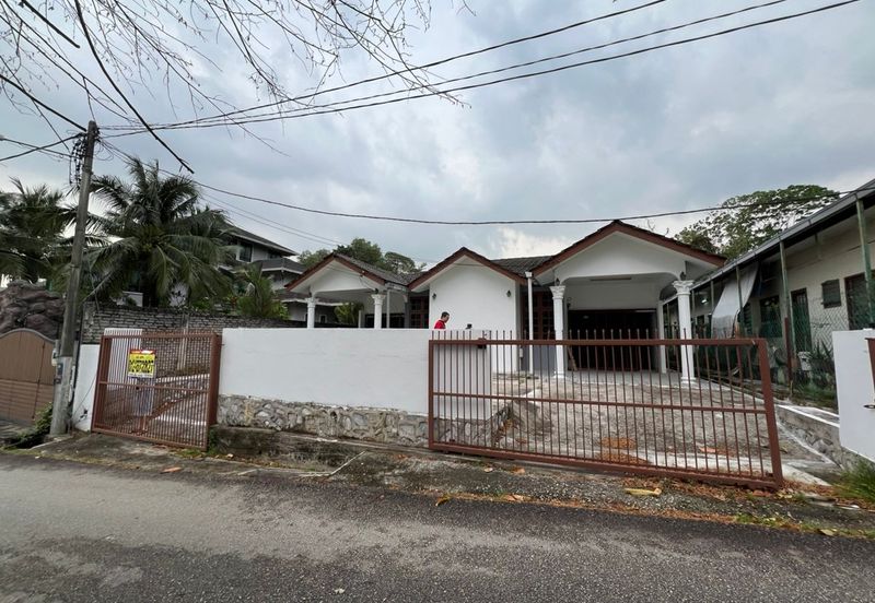 Bandar Pinggiran Subang