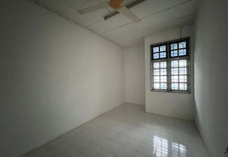 Bandar Pinggiran Subang