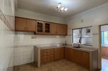 Kota Kemuning Double Storey Terraced House For Sale