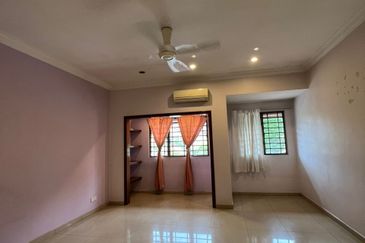 Kota Kemuning Double Storey Terraced House For Sale