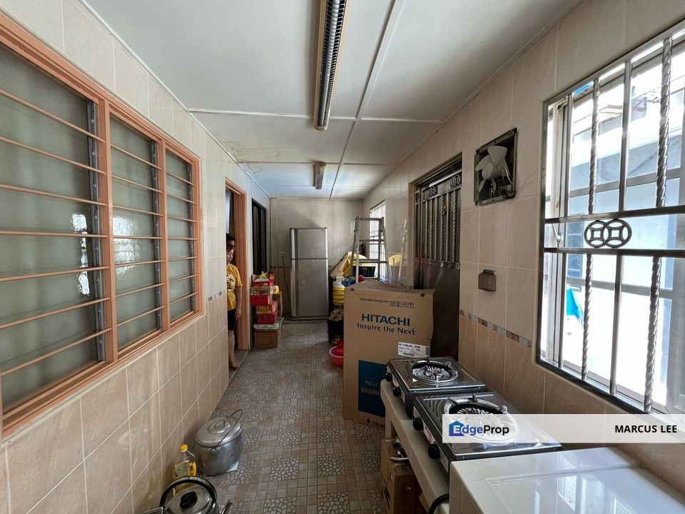 Puncak Perdana Shah Alam Taman Alam Budiman Groun Floor Town House For Sale, Selangor, Shah Alam