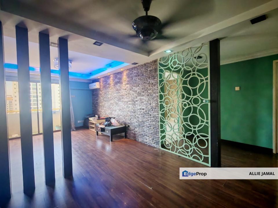 LARGEST UNIT & RENO - Palm Spring Condo - Golden Triangle Best Area, Selangor, Sunway Damansara