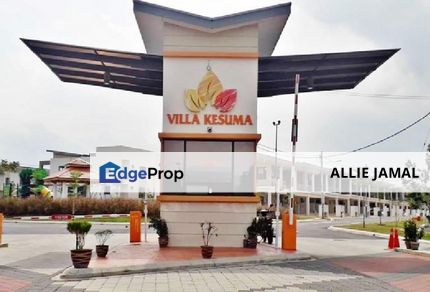 Villa Kesuma Townhouse Lower Unit With Spacious Extra Land, Selangor, Semenyih