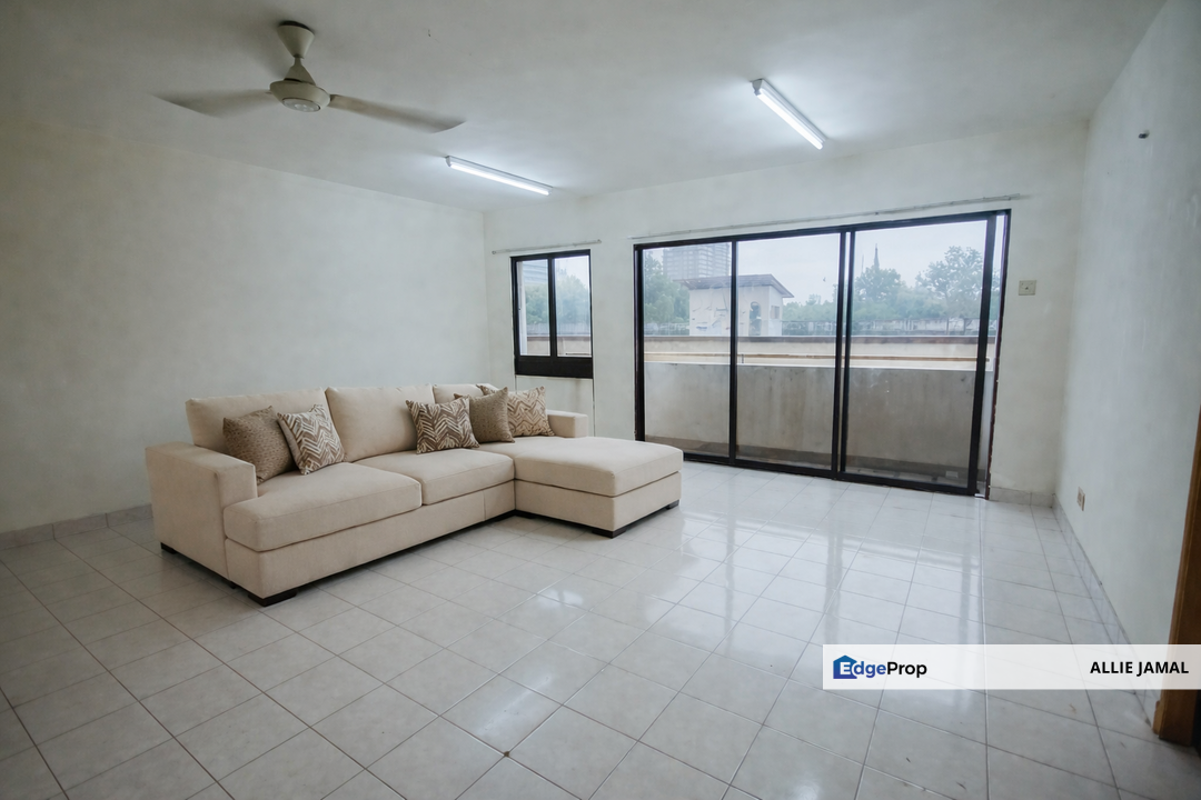 Palm Spring @ Damansara – Spacious living room & kitchen 💖, Selangor, Sunway Damansara