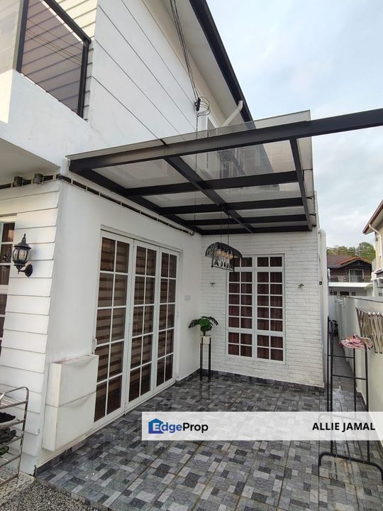 BEAUTIFUL SEMI D @ Taman Desiran Bayu, Puchong, Selangor, Puchong