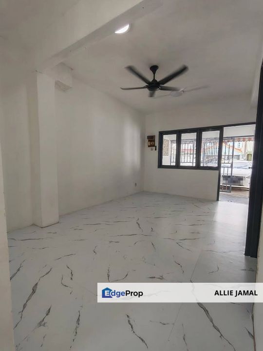  2 STOREY Taman Puchong Perdana Newly Refurbished!, Selangor, Puchong