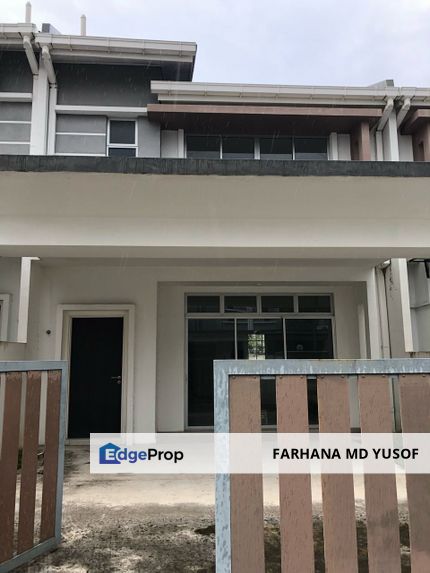 [Cantik] Double Storey for Rent in Serene Height Semenyih, Selangor, Semenyih
