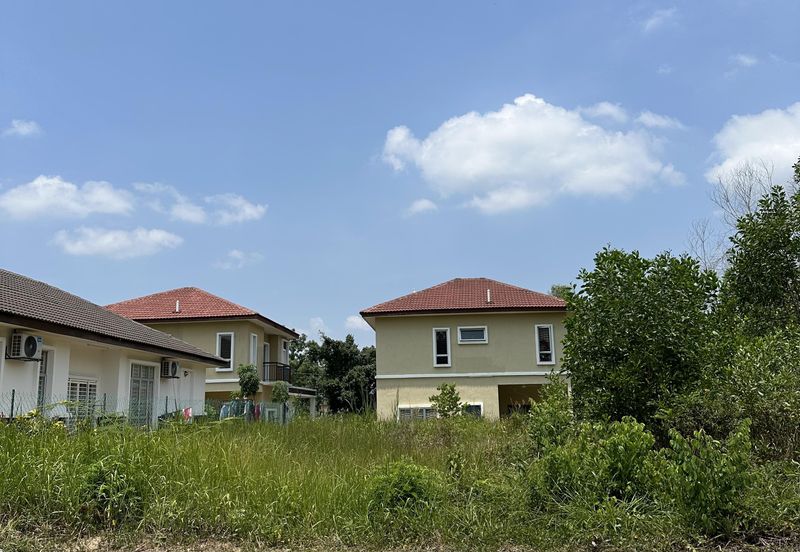 Bandar Tasik Senangin