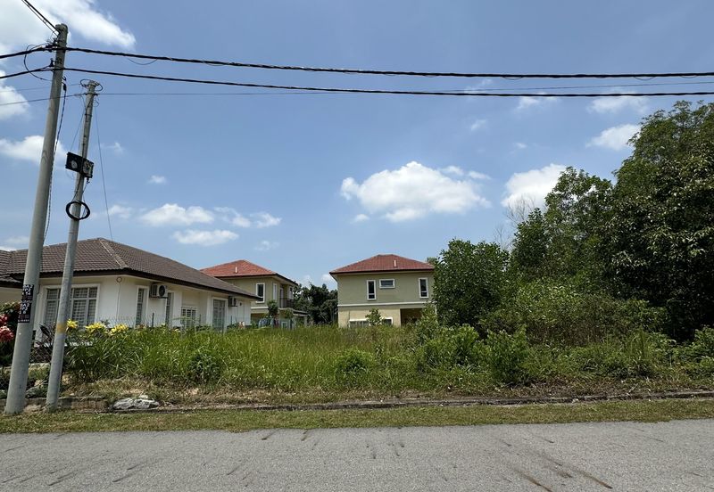 Bandar Tasik Senangin