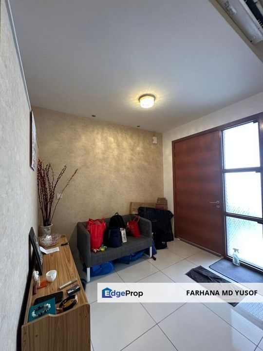 FOR SALE RENOVATED UNIT Below MV Tropicana Heights Kajang , Selangor, Kajang