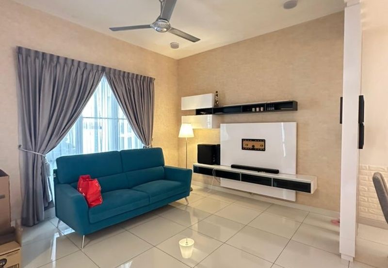 Parkfield Residences, Tropicana Heights