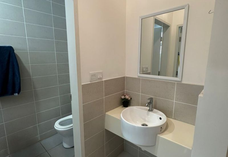 Parkfield Residences, Tropicana Heights