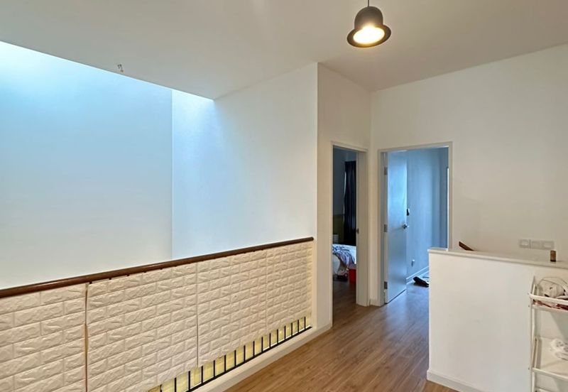 Parkfield Residences, Tropicana Heights