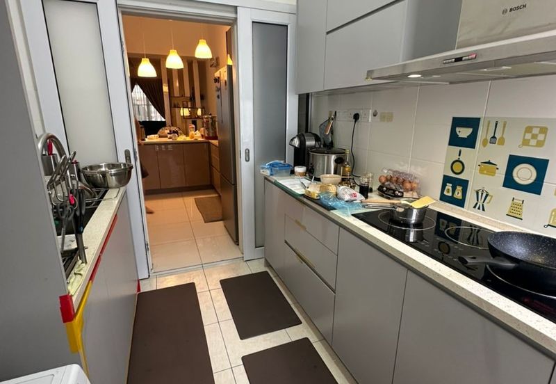 Parkfield Residences, Tropicana Heights