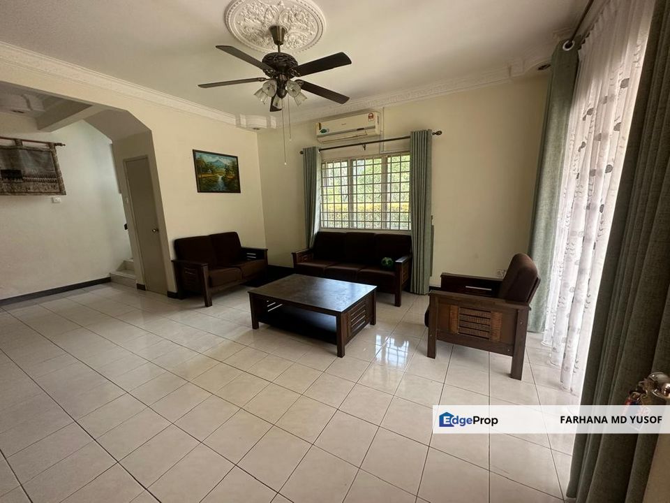 [Full Furnished] Rumah Teres untuk di sewa di Taman Universiti, Bangi berdekatan KTM UKM, Selangor, Bangi