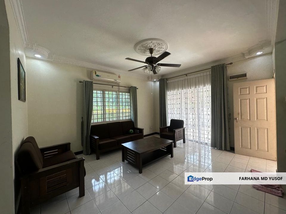 [Full Furnished] Rumah Teres untuk di sewa di Taman Universiti, Bangi berdekatan KTM UKM, Selangor, Bangi