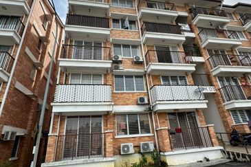 Villa Court @ Goodview Height