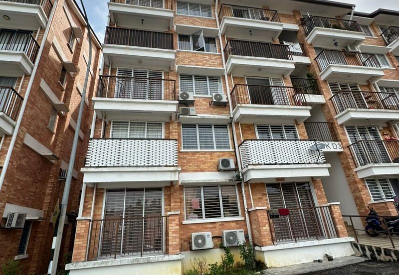 Villa Court @ Goodview Height