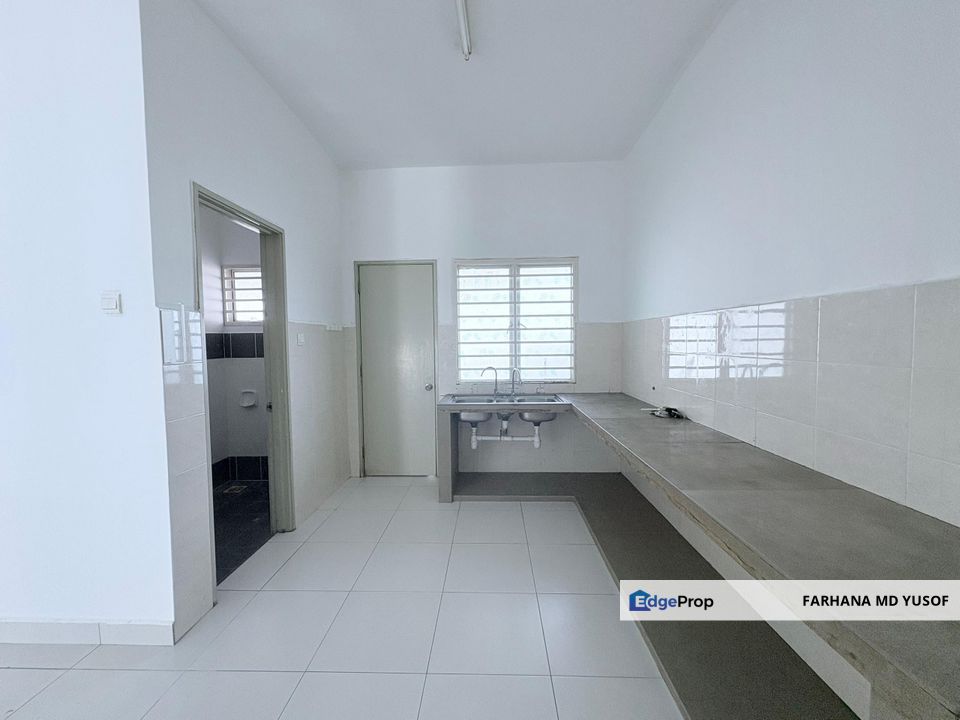 Big Unit [22 x 75] For Sale Taman Pelangi Semenyih, Selangor, Semenyih