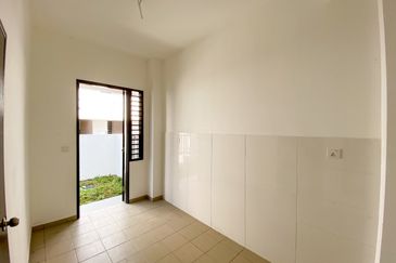 Frossa @ Setia Ecohill 2