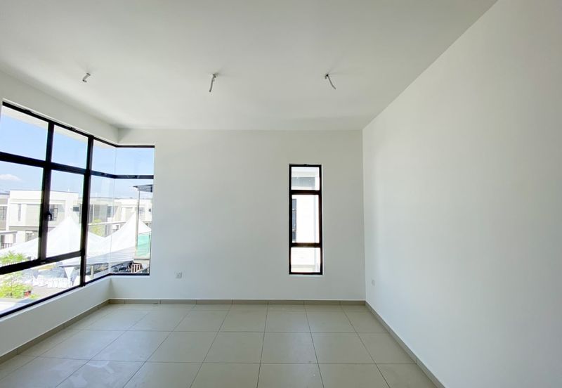 Frossa @ Setia Ecohill 2