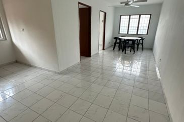 Apartment Lestari