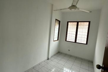 Apartment Lestari