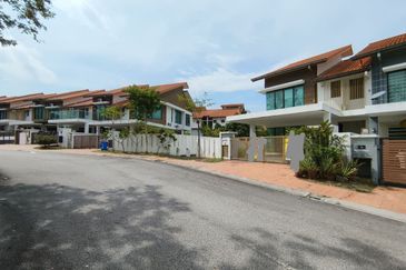 Tari 2 @ Alam Impian