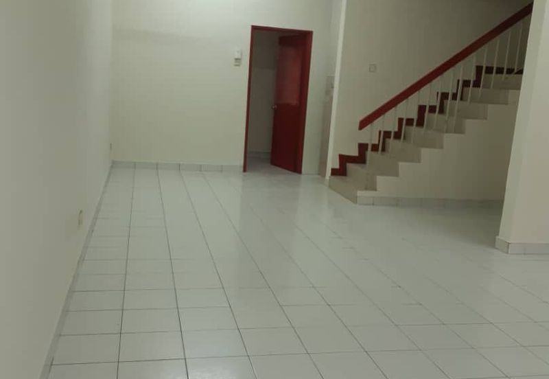 Jalan Spektrum U16 @ Taman Bukit Subang