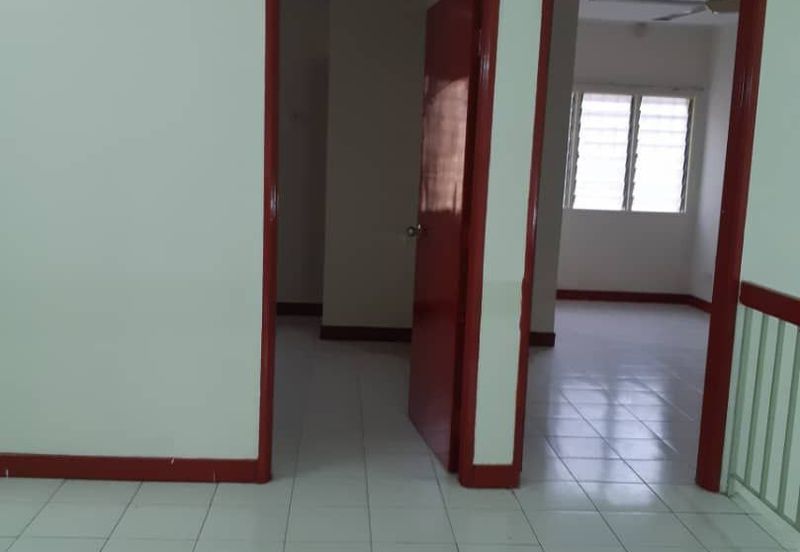 Jalan Spektrum U16 @ Taman Bukit Subang