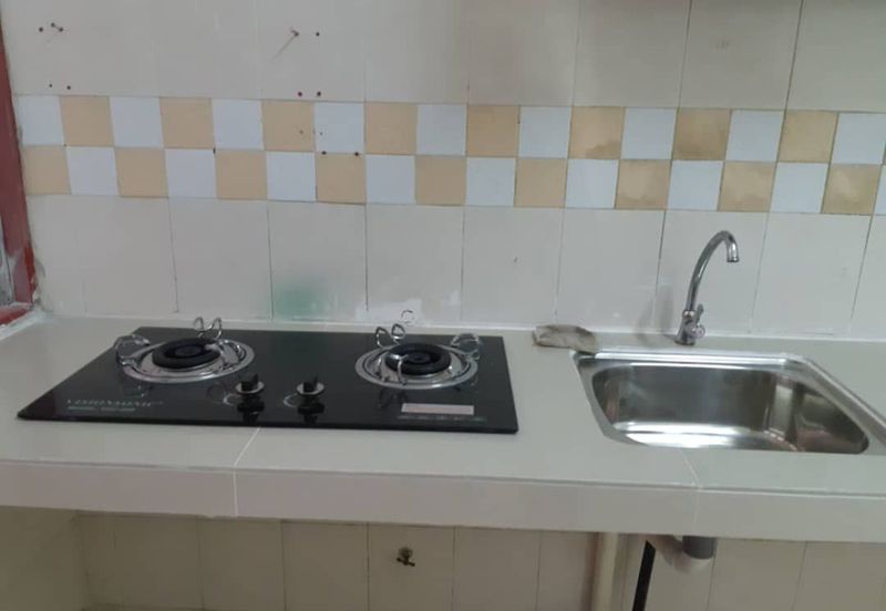 Jalan Spektrum U16 @ Taman Bukit Subang