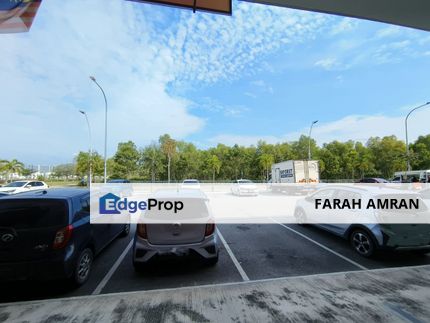 Ground Flr Shoplot Facing Main Road Park Place Cybersouth Dengkil, Selangor, Dengkil