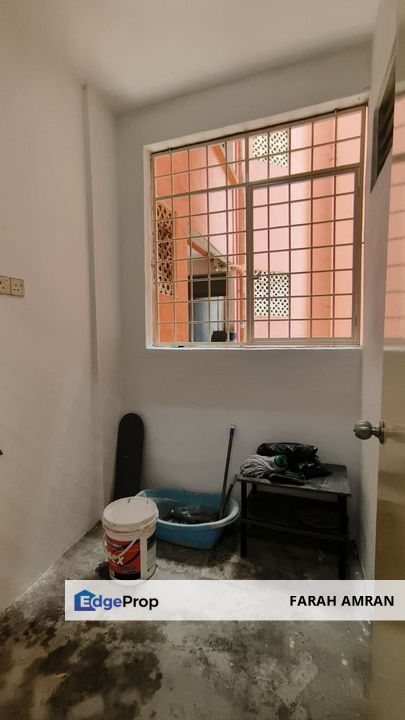 Delima Apartment Bukit Jelutong, Shah Alam, Selangor, Subang