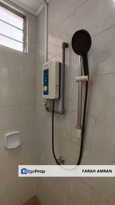 Delima Apartment Bukit Jelutong, Shah Alam, Selangor, Subang