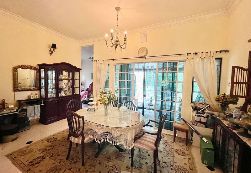 Seksyen 8, Kota Damansara