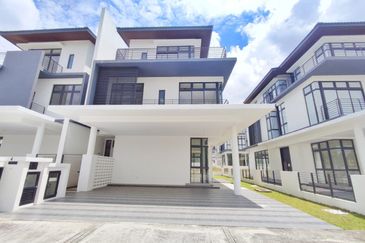 Senna Residence Presint 12