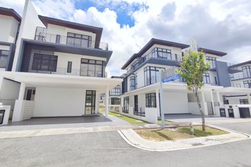 Senna Residence Presint 12