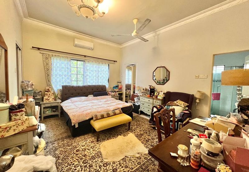 Seksyen 8, Kota Damansara