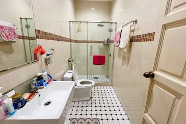 Seksyen 8, Kota Damansara