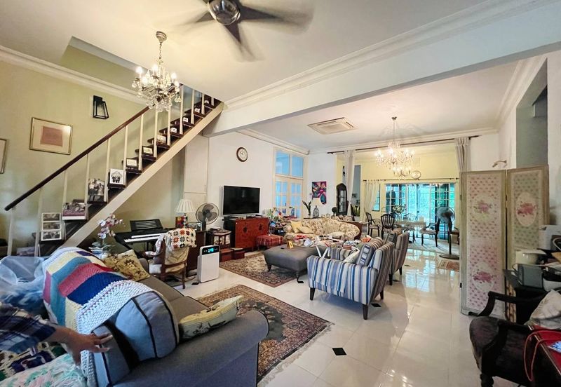 Seksyen 8, Kota Damansara