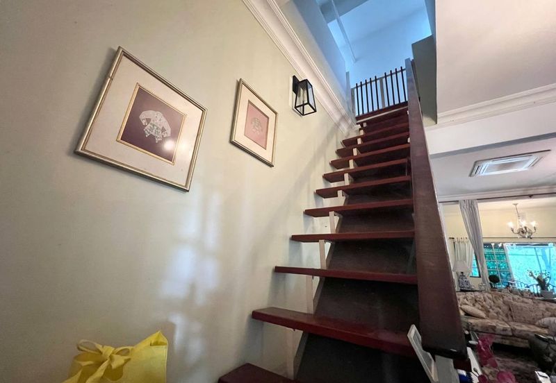 Seksyen 8, Kota Damansara