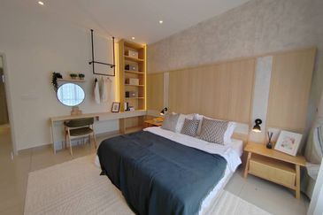 End Lot/Corner Lot New Project 2 Sty Terrace Puncak Alam 