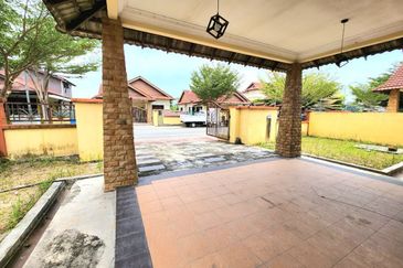 Kampung Lombong