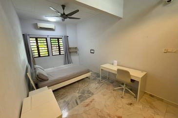 Taman Alam Megah, Seksyen 28