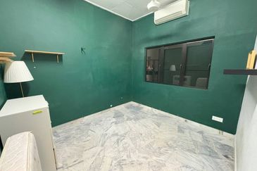 Taman Alam Megah, Seksyen 28