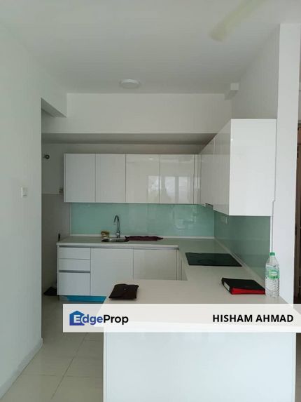 Kitchen cabinet !! Air con !! Saijana Impian !! 425k !!, Selangor, Kajang