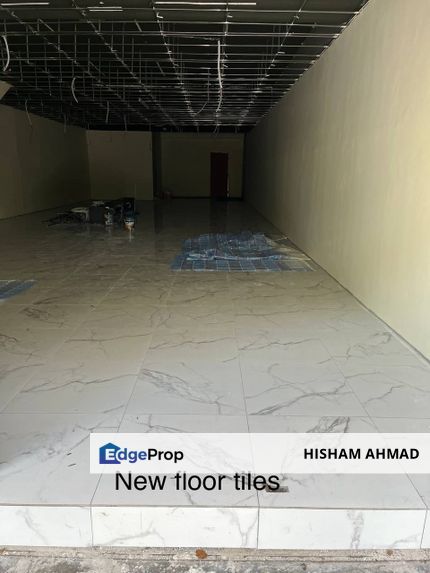 New tiles and ceiling !! Sec 5 Bangi !!Ground unit !! 4000 nego !!, Selangor, Bangi