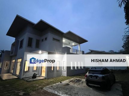 Bglow Bangi 4 bilik !! Kabinet dapur !! 3600 kaki persegi !!, Selangor, Kajang